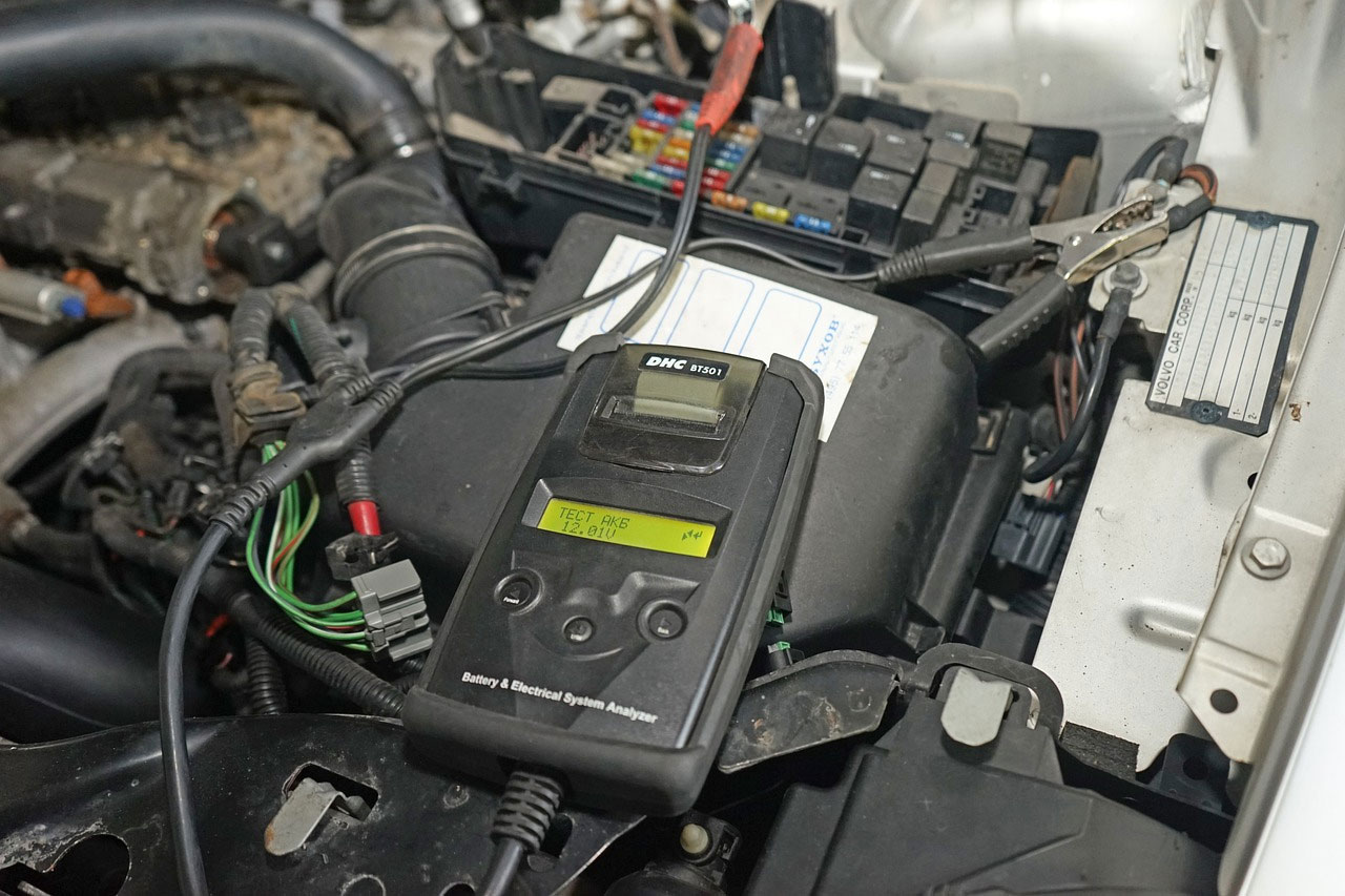photo of car battery examination